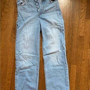 Levis Womens Ribcage Straight Ankle Jeans